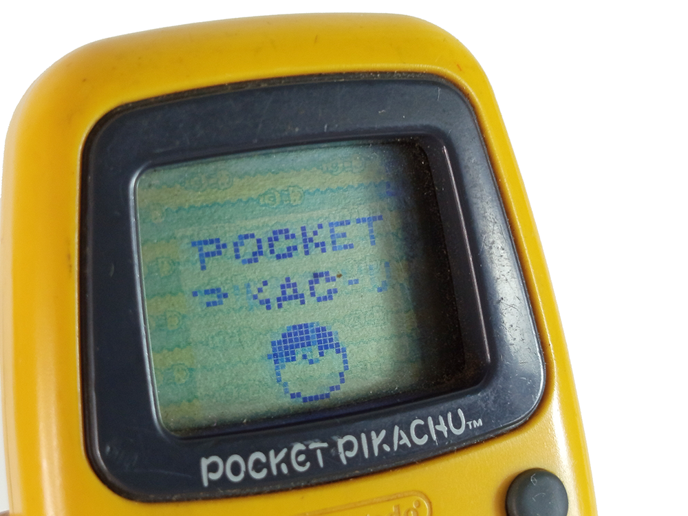 (FOR PARTS) 1995 Nintendo Pocket Pikachu Step Counter Pedometer (YELLOW)