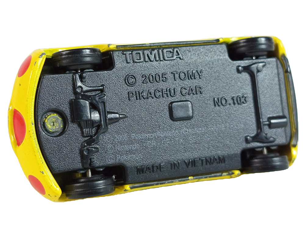 2005 TOMY/TOMICA PIKACHU CAR No. 103 (Diecast Car, A Metal)