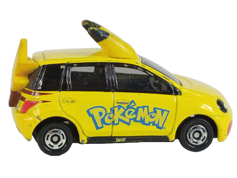 2005 TOMY/TOMICA PIKACHU CAR No. 103 (Diecast Car, A Metal)
