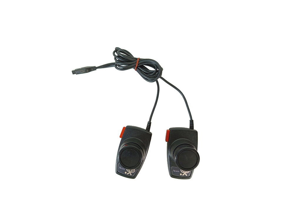 Atari 2600 SEARS PADDLE CONTROLLERS(NOT TESTED)