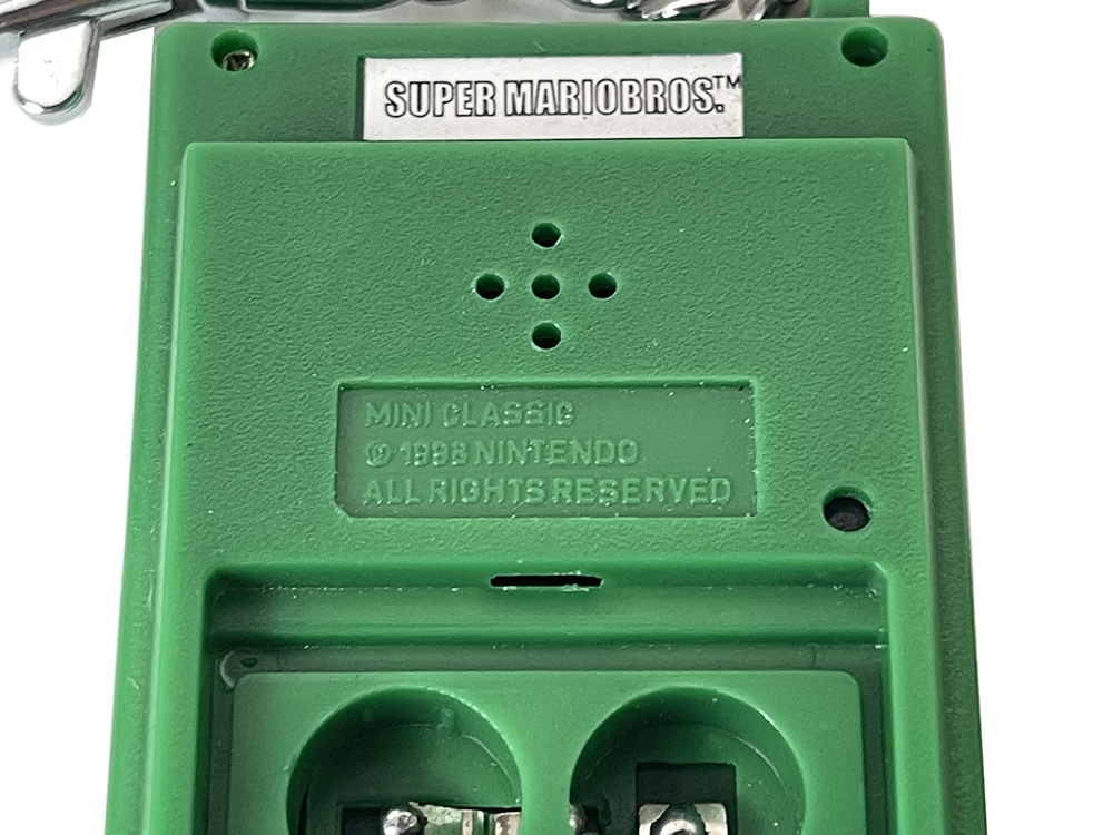 1998 Nintendo Mini Classics Super Mario Bros Keychain