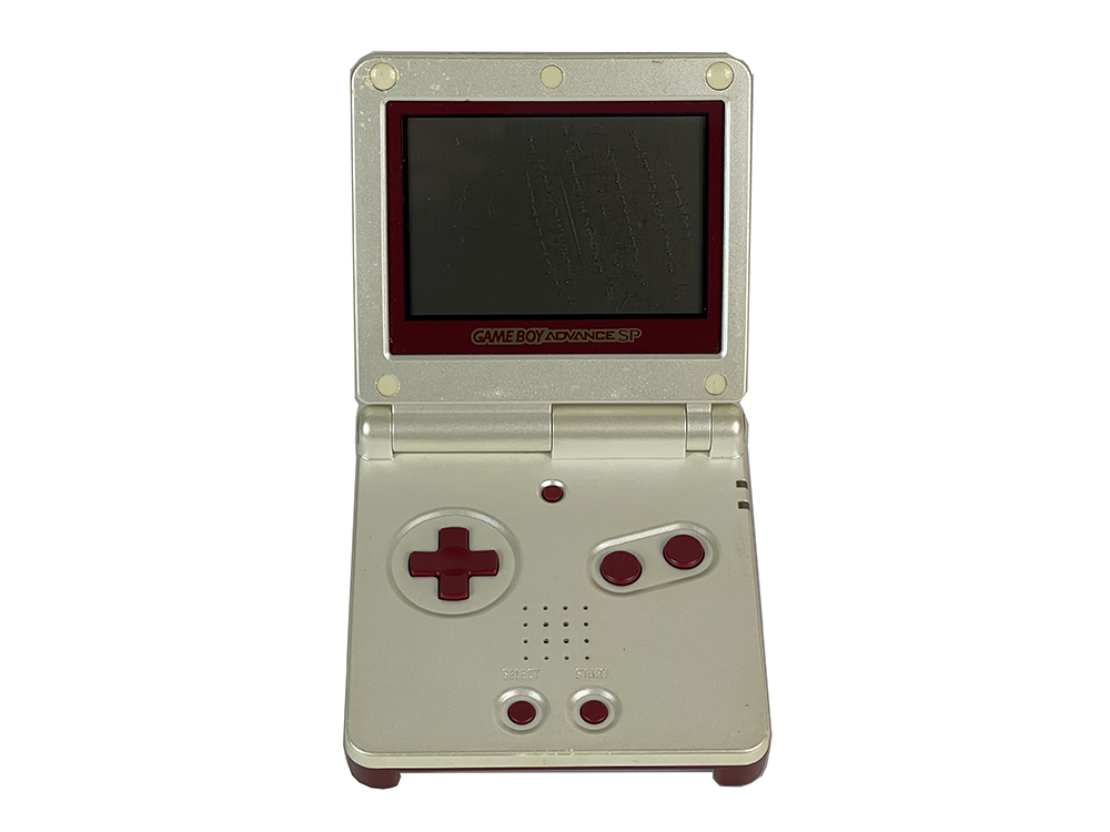 Nintendo Gameboy Advance SP Famicom Color (Worn out screen)