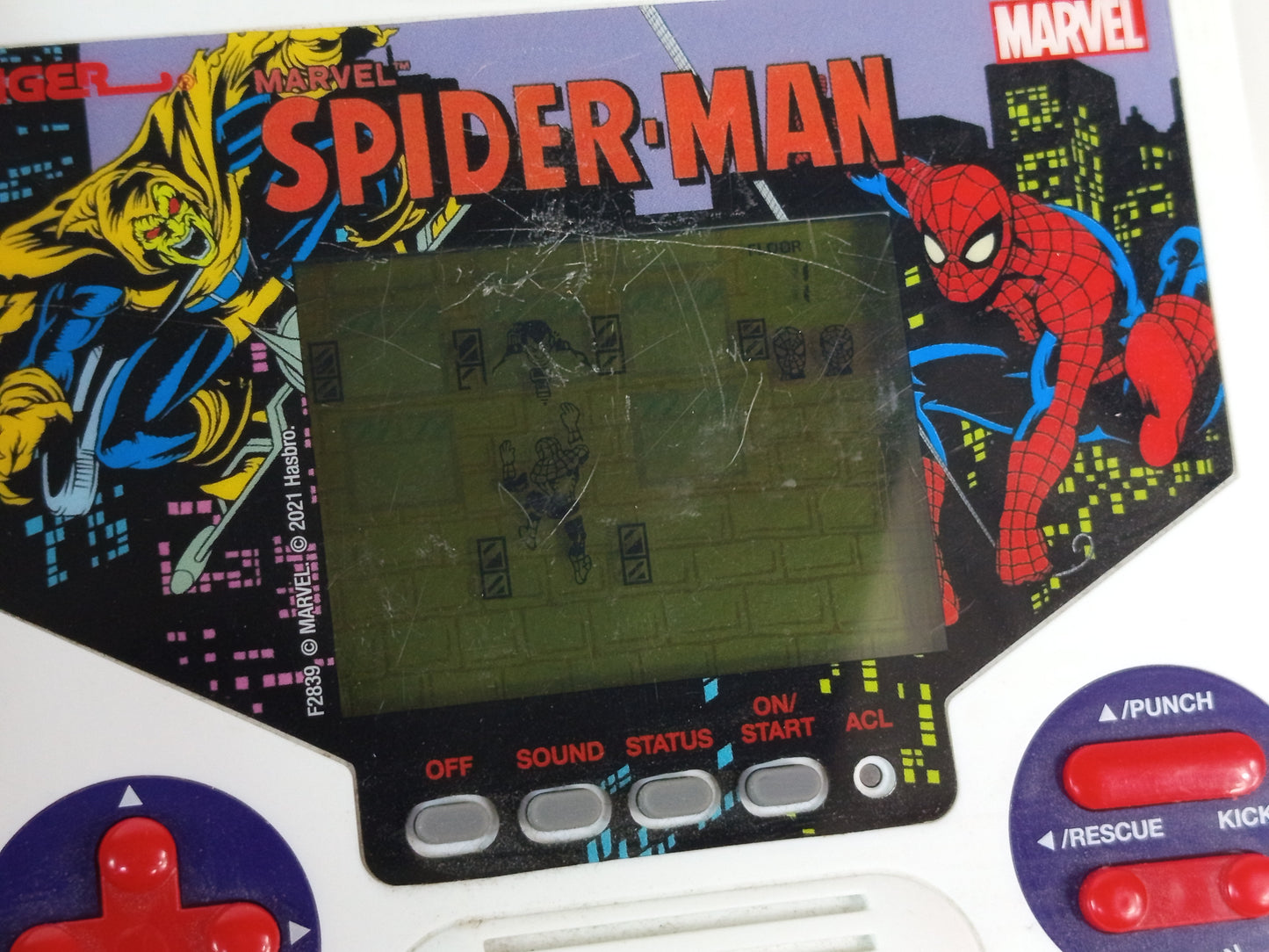 Tiger Electronic SpiderMan LCD Handheld
