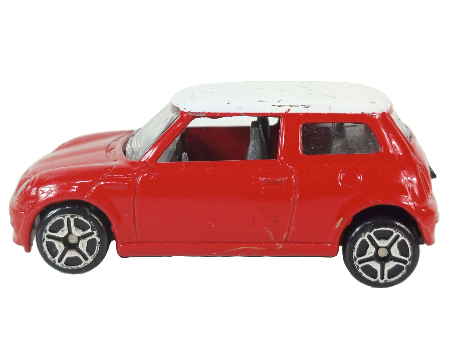 2001 Mini Cooper-Red Diecast Car 821 EH