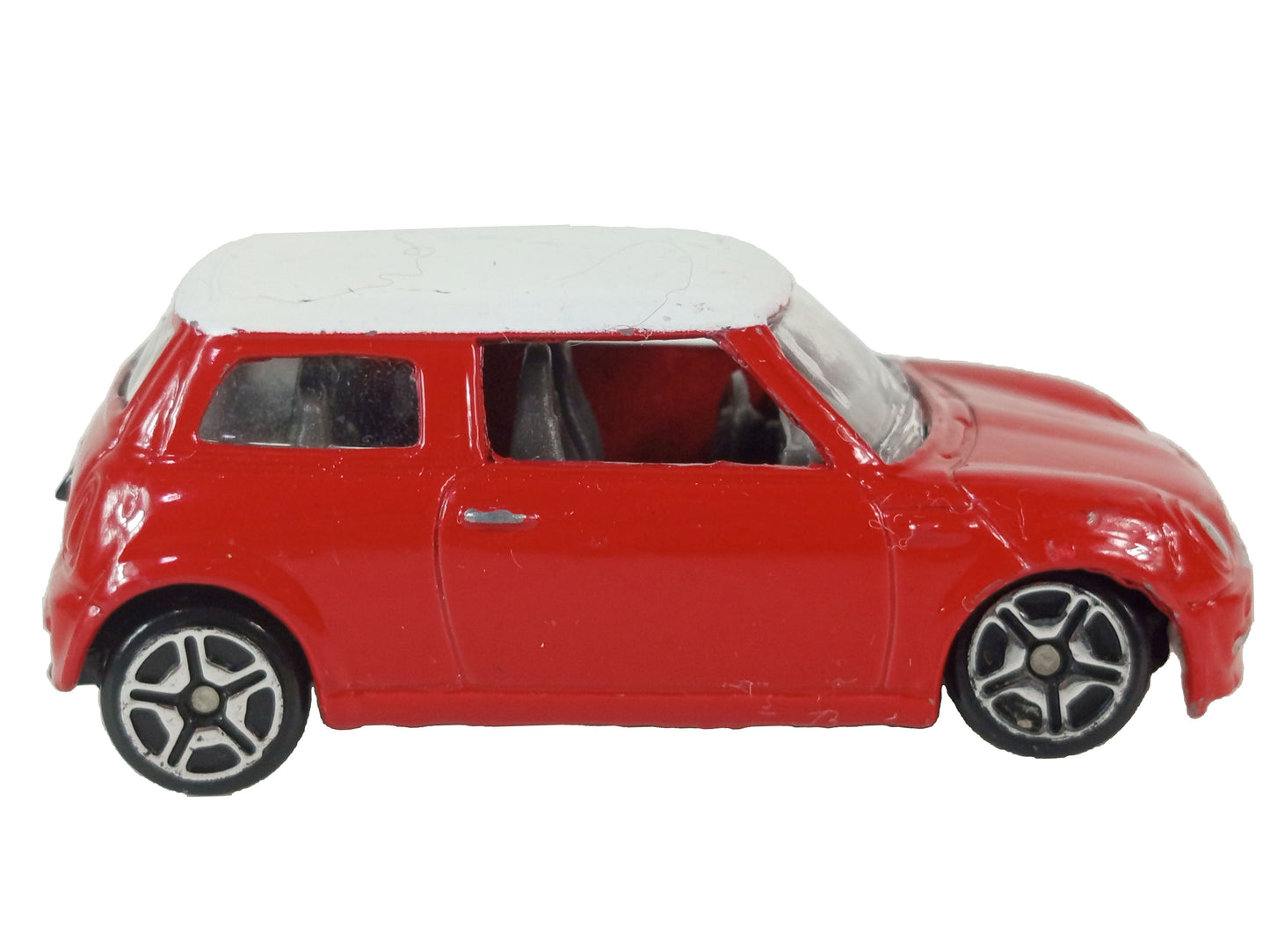 2001 Mini Cooper-Red Diecast Car 821 EH