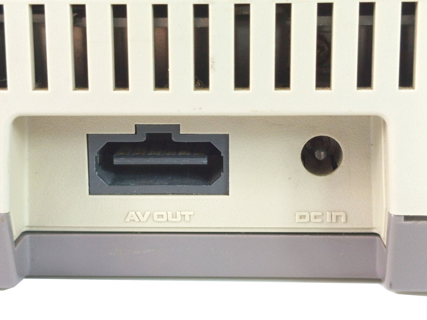1993 Nintendo Famicom AV HVC-101 (JPN Ver, System Only)
