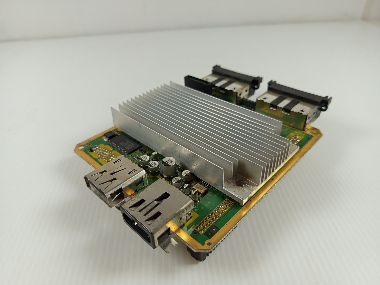 Nintendo GameCube DOL-001 Motherboard W/ Digital Port (JPN Ver)