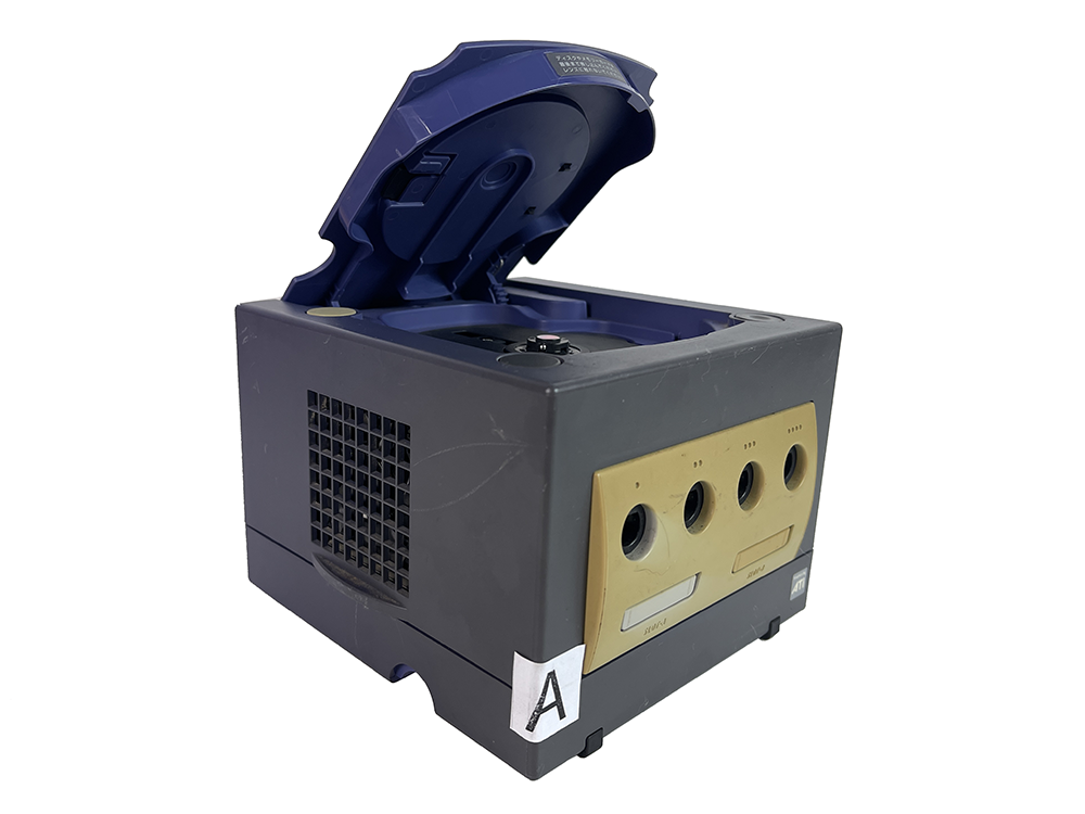(FOR PARTS) Nintendo GameCube VIOLET DOL-001 Console (A,JPN Ver)