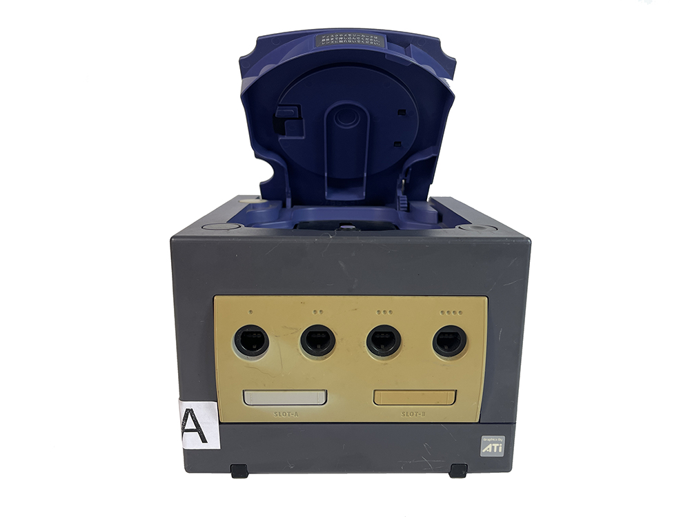 (FOR PARTS) Nintendo GameCube VIOLET DOL-001 Console (A,JPN Ver)