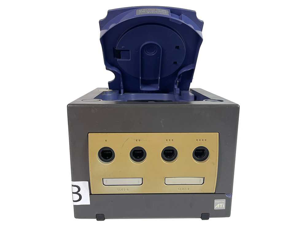 (FOR PARTS) Nintendo GameCube VIOLET DOL-001 Console (B,JPN Ver)
