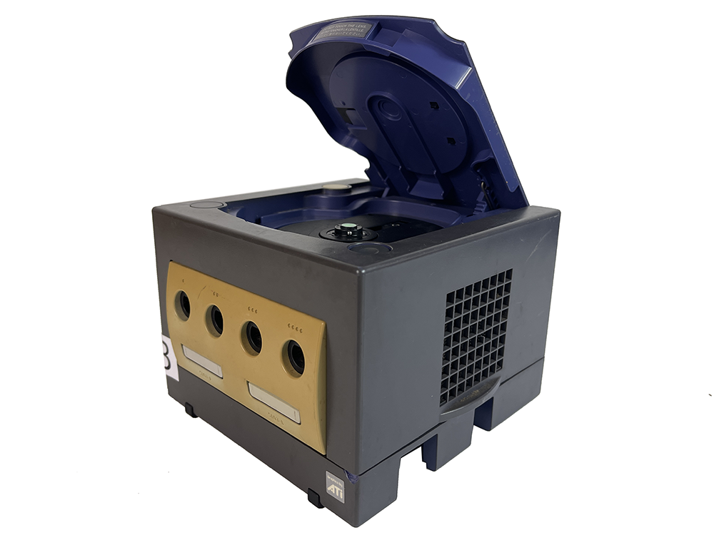(FOR PARTS) Nintendo GameCube VIOLET DOL-001 Console (B,JPN Ver)