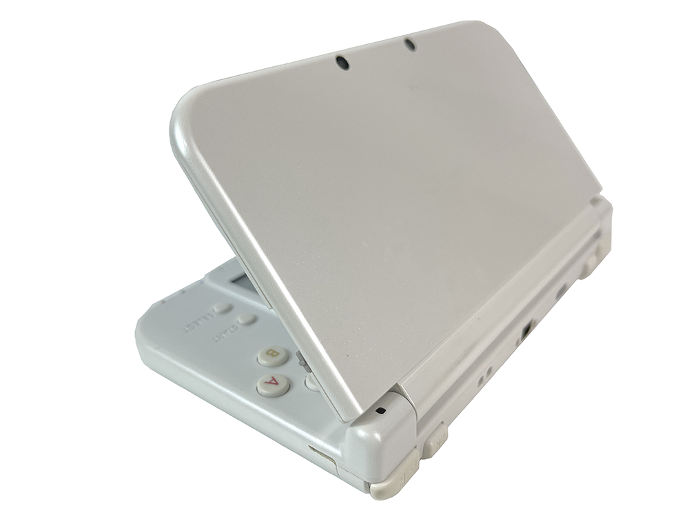 Nintendo NEW 3DS XL Handheld (ASIAN VER)