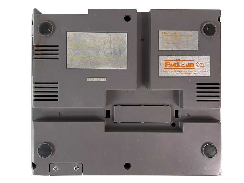 1985 Nintendo NES NESA-001 System Pacland Singapore (Asian Ver, System Only)