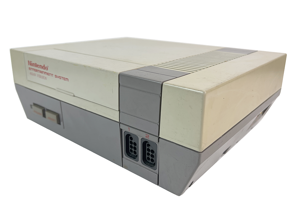 1985 Nintendo NES NESA-001 System Pacland Singapore (Asian Ver, System Only)