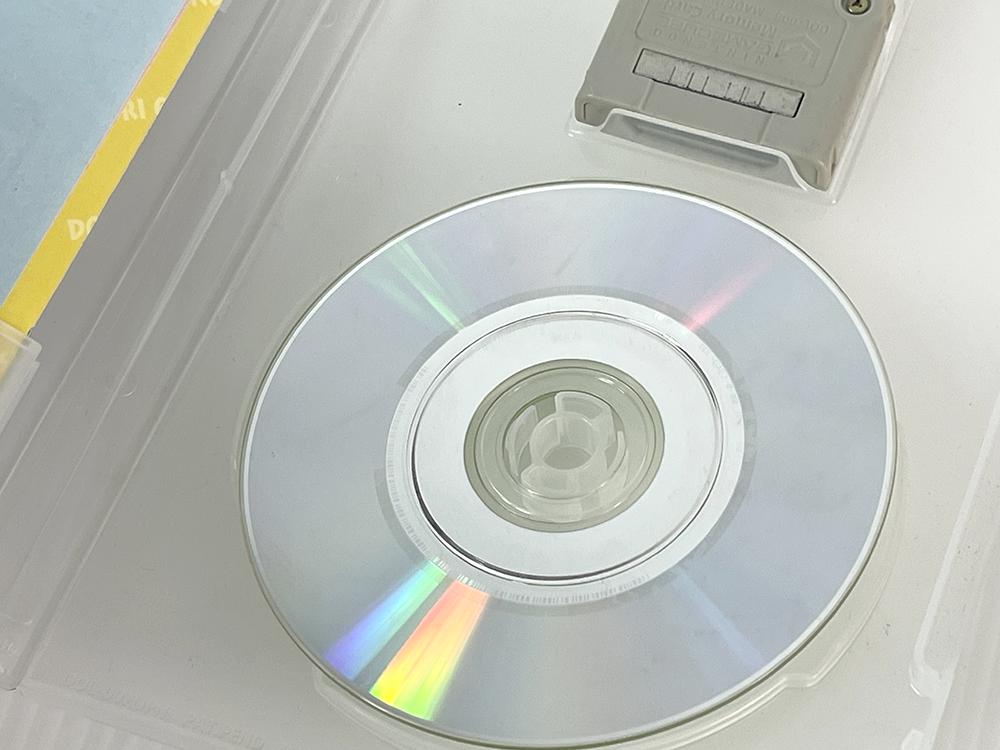 NGC Doubutsu no Mori e+/ Animal Crossing (JPN Ver, Manual +MEMORY CARD+ Disk only)