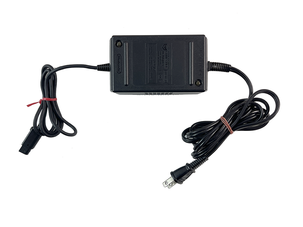 Nintendo GameCube Adapter DOL-002 (JPN) AC100V