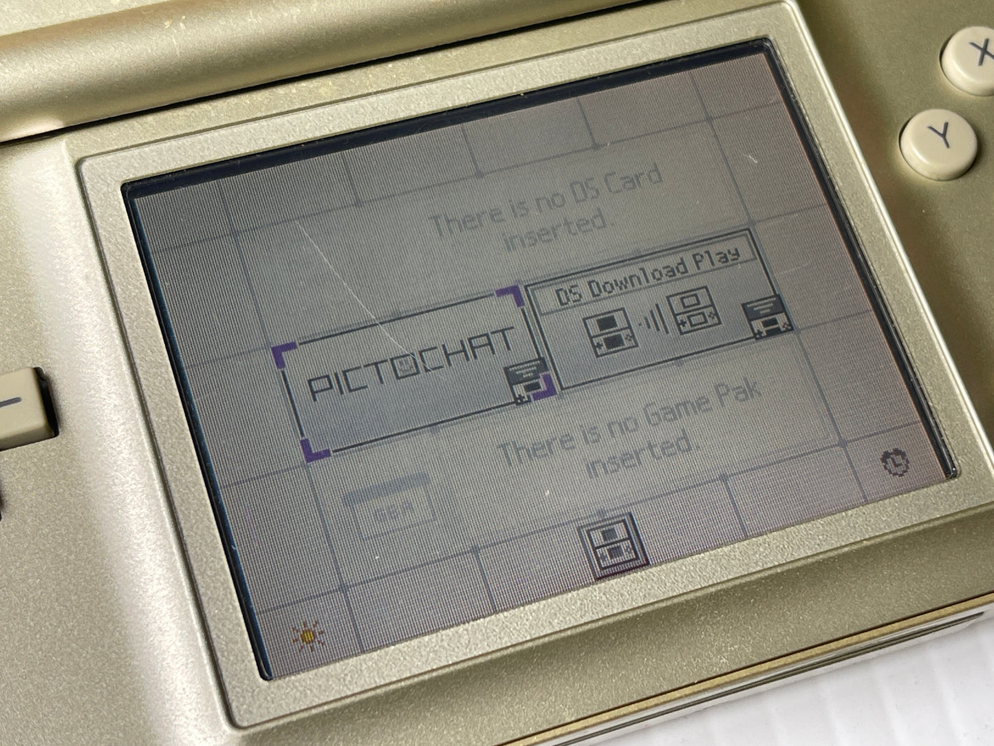Nintendo NDS LITE Gold USG-HKG-8 (UTF10795339, HKG Ver)