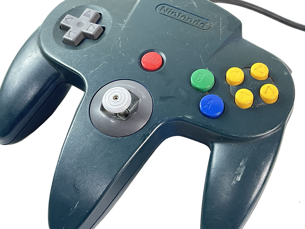 N64 Controller NUS-005 Dis-Colored BLUE (FOR PARTS)