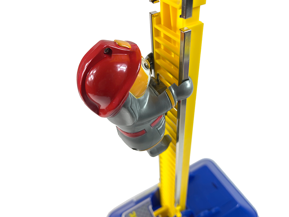 1982 Dah Yang Toys FIRE MAN