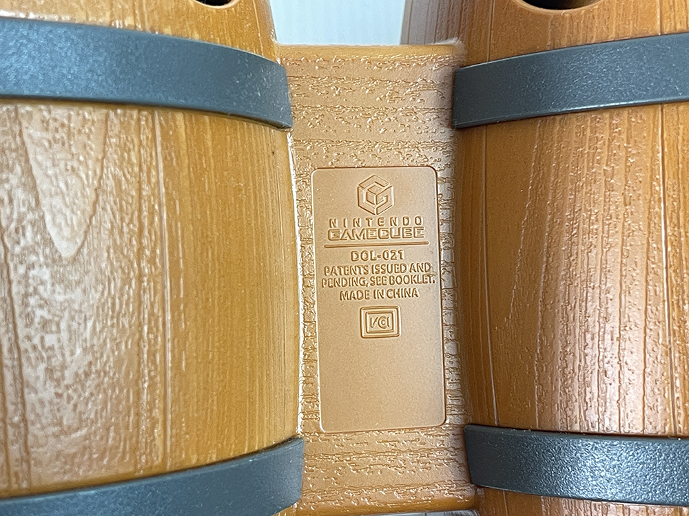 NGC Donkey Kong Jungle Beat W/ Bongos DOL-021
