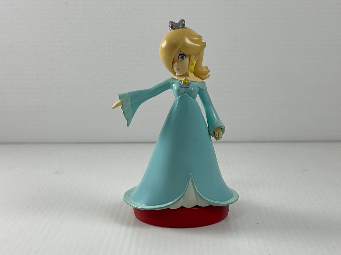 Nintendo Amiibo Rosalina figure