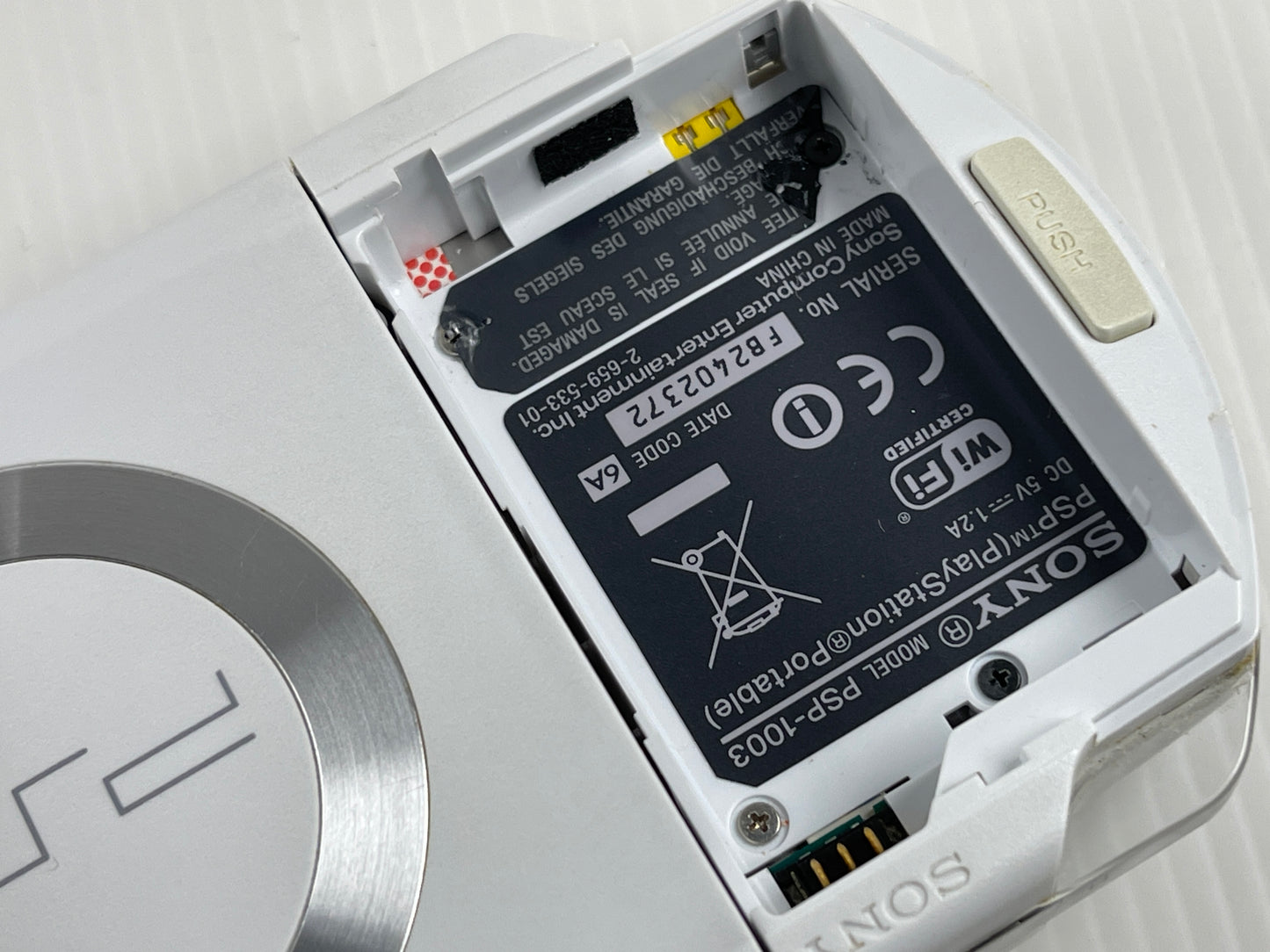 SONY Playstation Portable/ PSP White (Model 1003,FB2402372, JPN VER, SYSTEM ONLY)