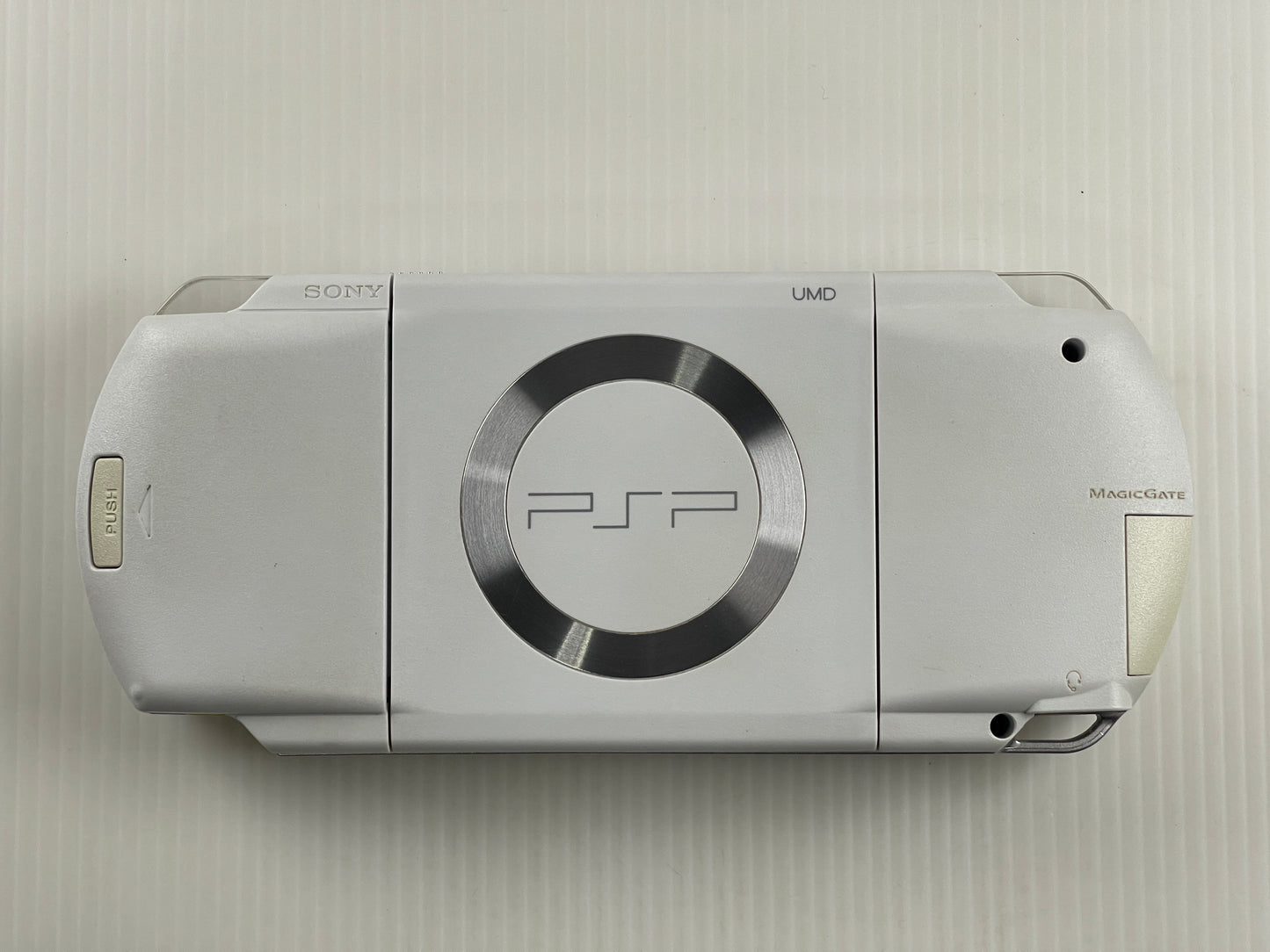 SONY Playstation Portable/ PSP White (Model 1003,FB2402372, JPN VER, SYSTEM ONLY)