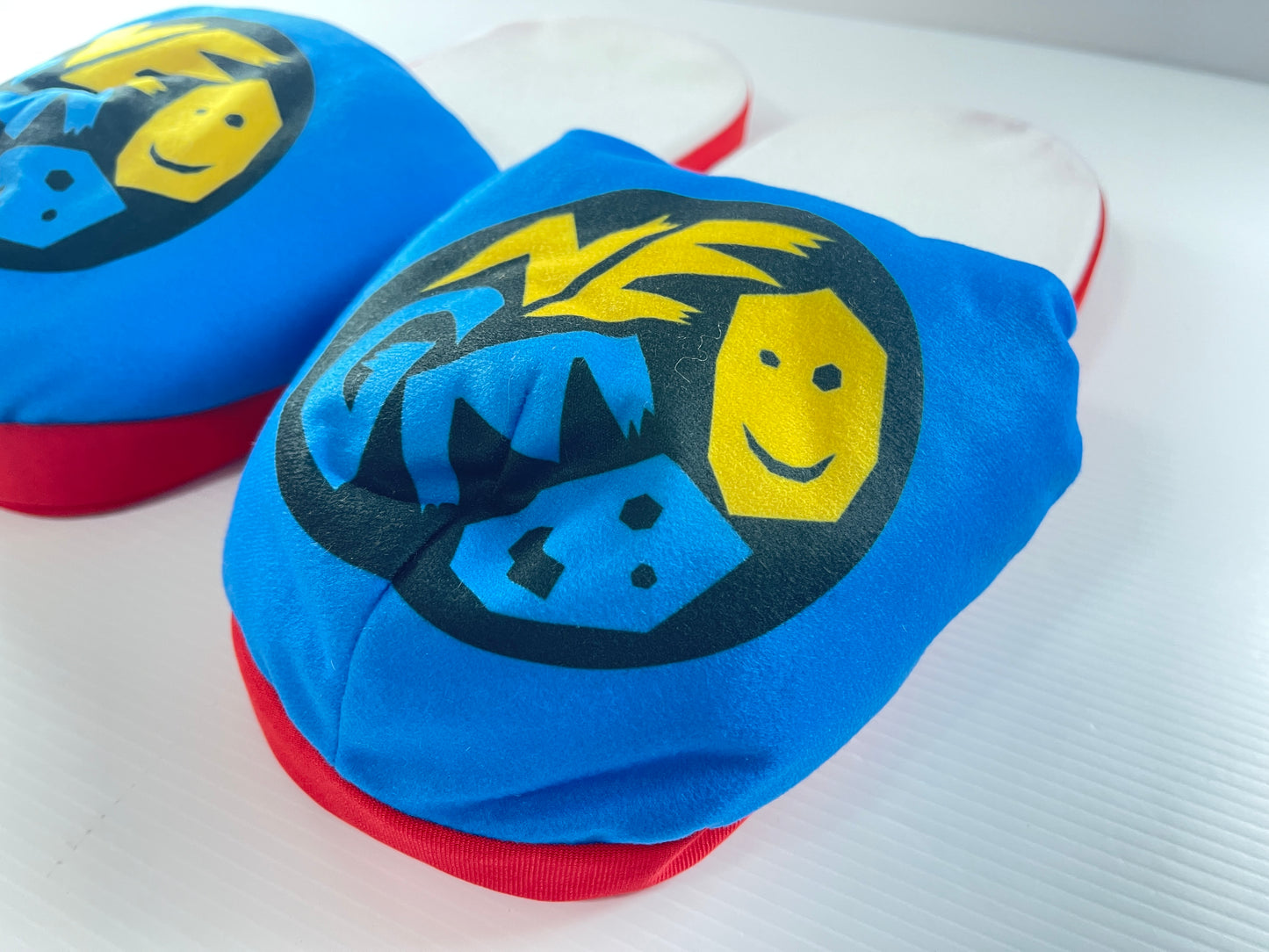 SNK SLIPPERS (NEO-GEO)