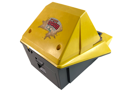 1982 GAKKEN/KONAMI FROGGER (LSI GAME)