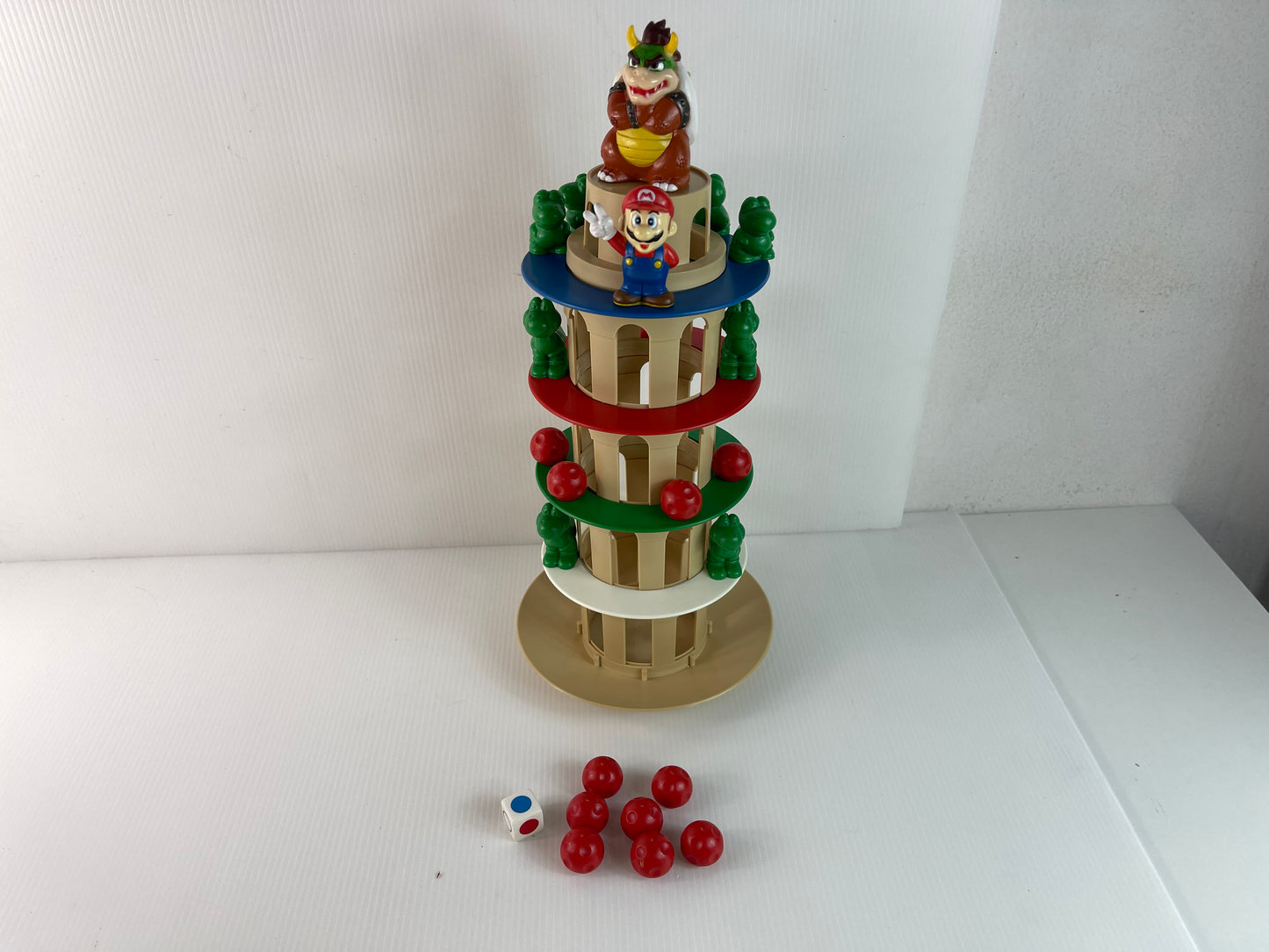 1993 Kawada Super Mario World no Bouken Guragura Game (Balancing Tower Game)