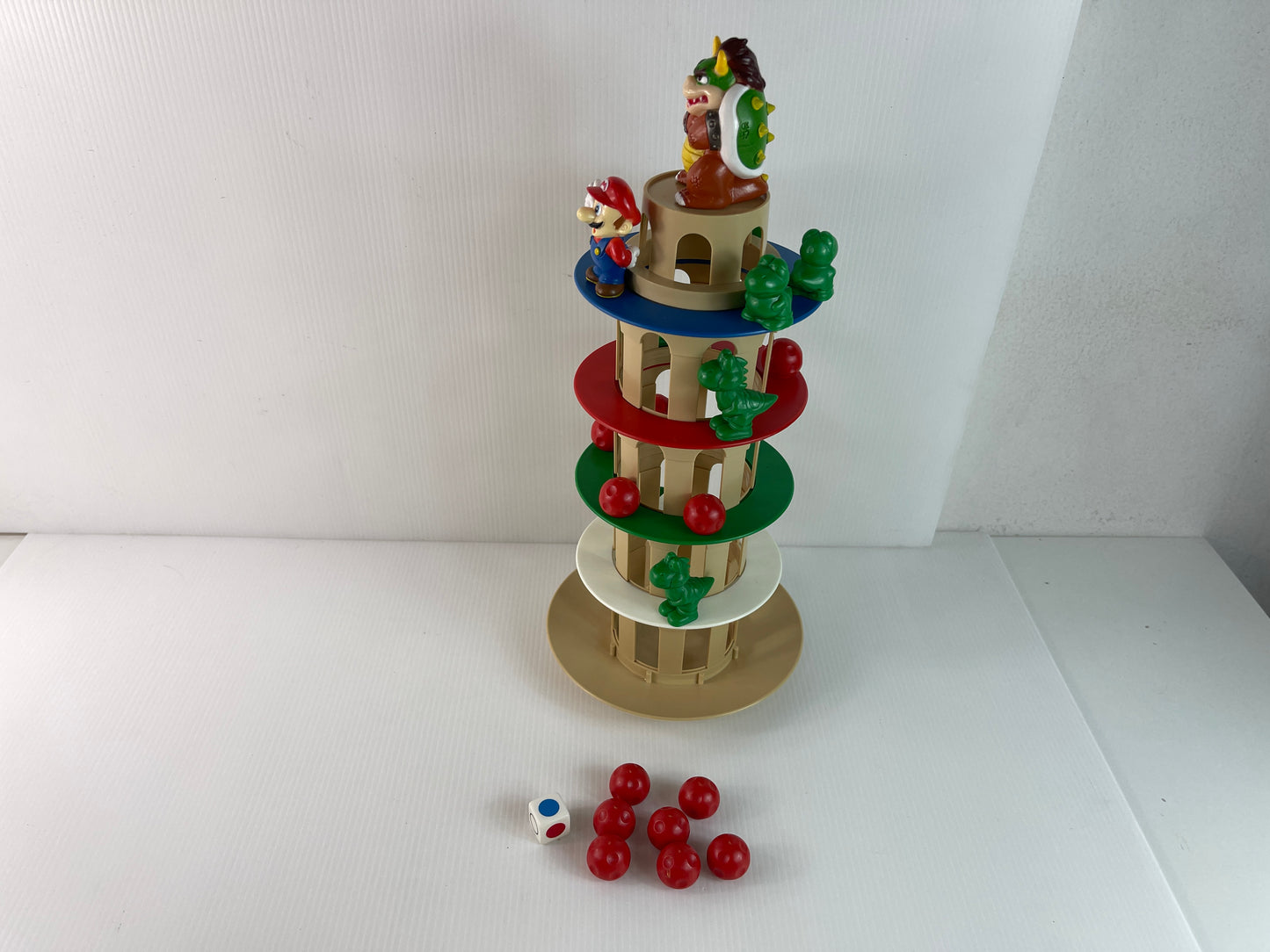 1993 Kawada Super Mario World no Bouken Guragura Game (Balancing Tower Game)