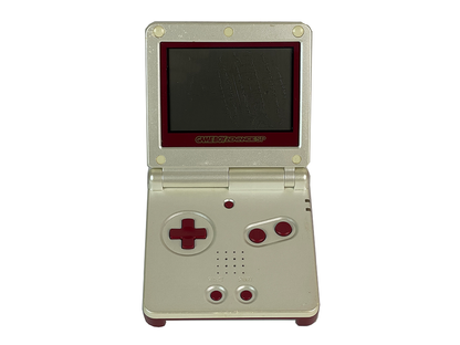 Nintendo Gameboy Advance SP Famicom Color (Worn out screen)