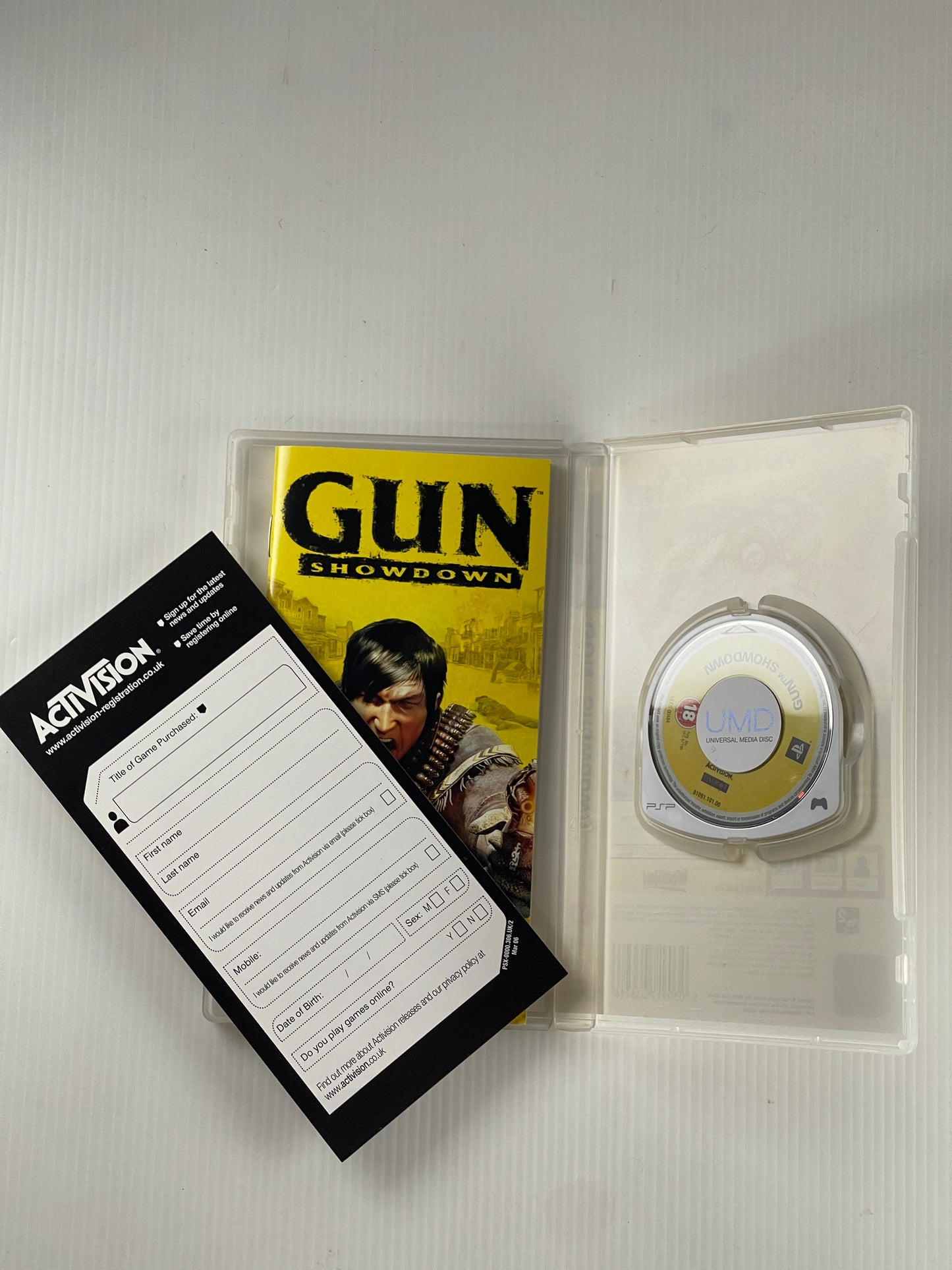 PSP GUN SHOWDOWN (EUR Ver)