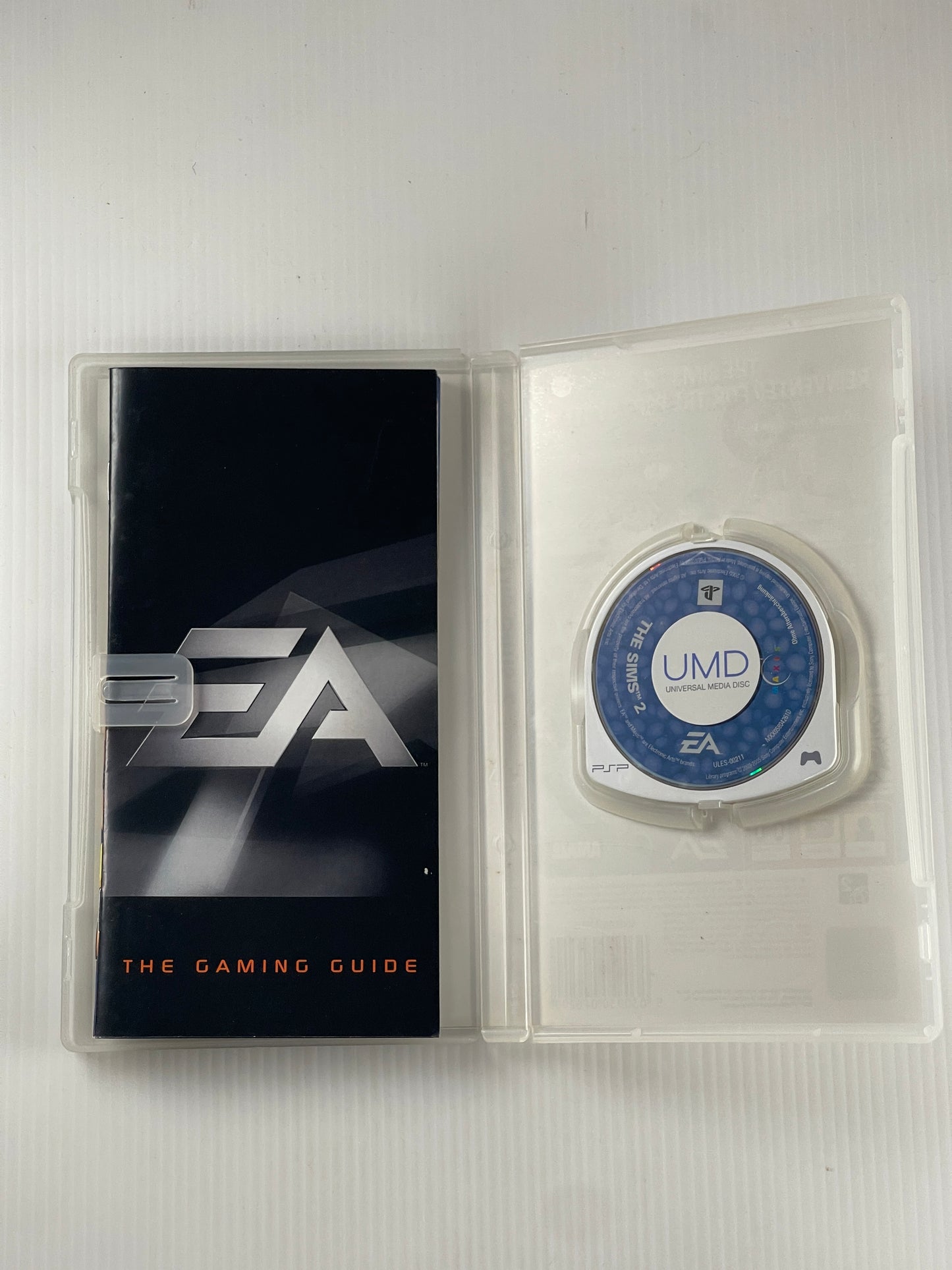 PSP THE SIMS 2 (EU Ver)