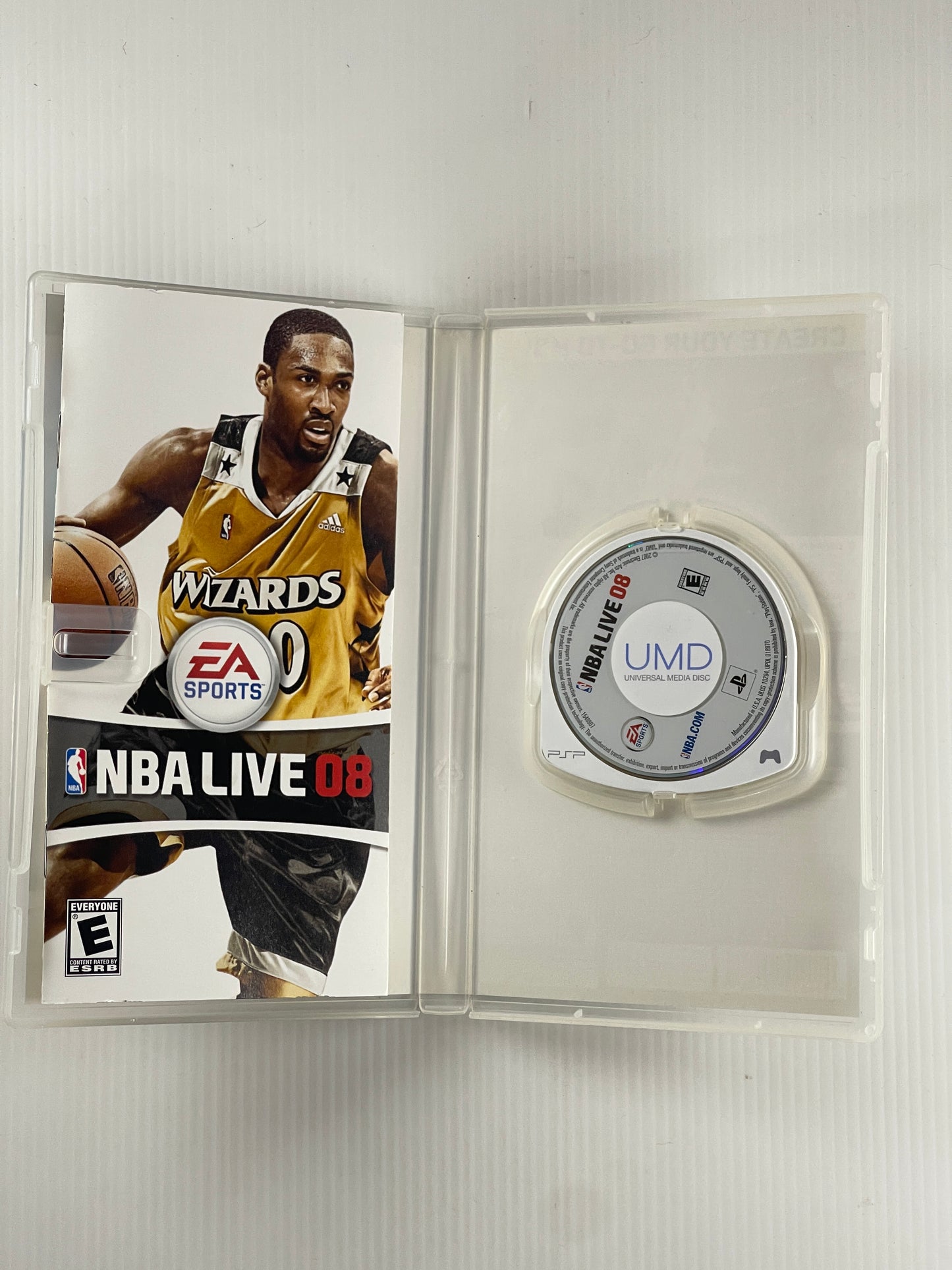PSP NBA LIVE 08 (US Ver)