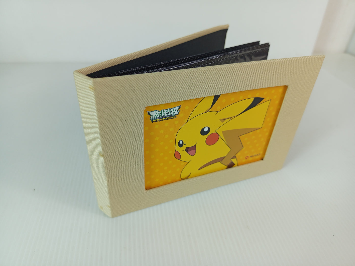 Ultra PRO Pikachu 9-Pocket PRO-Binder