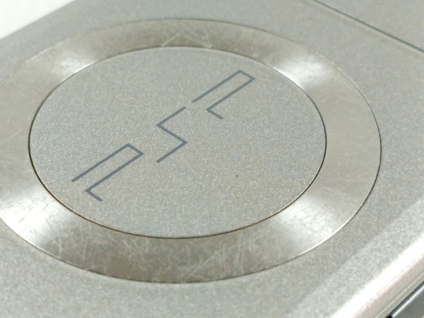 SONY Playstation Portable/ PSP SLIVER (HJ3742740, JPN VER, SYSTEM ONLY)