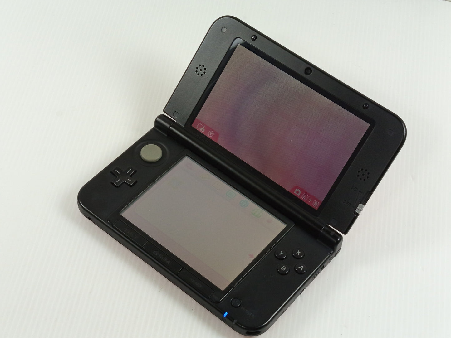 Nintendo 3DS LL RED Handheld system (WAP-002 JPN) (JPN Ver)