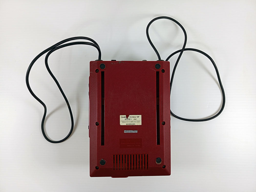 Nintendo 1983 Famicom System HVC-001 (AV MOD, VER B)