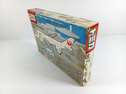 Tomica Jumbo Airport Set (JAL Japan Airlines)