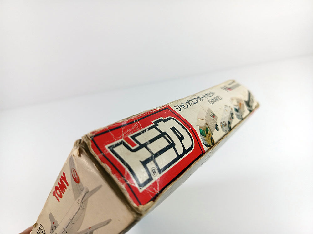 Tomica Jumbo Airport Set (JAL Japan Airlines)