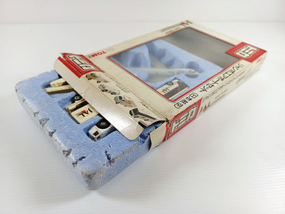 Tomica Jumbo Airport Set (JAL Japan Airlines)