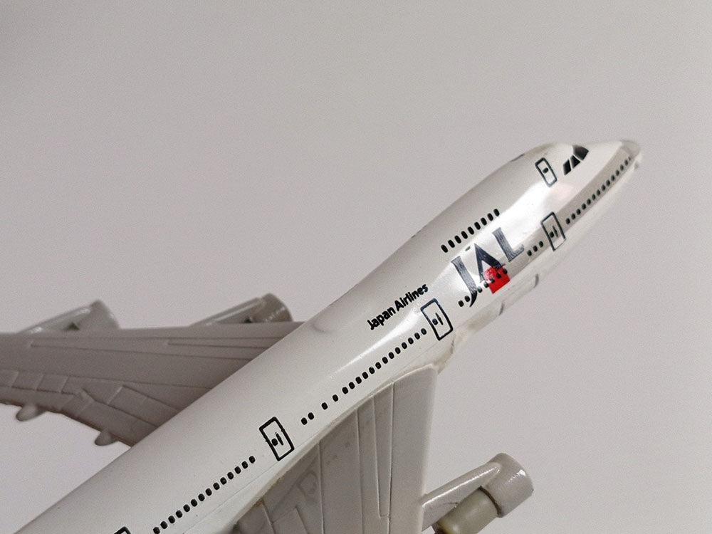 Tomica Jumbo Airport Set (JAL Japan Airlines)