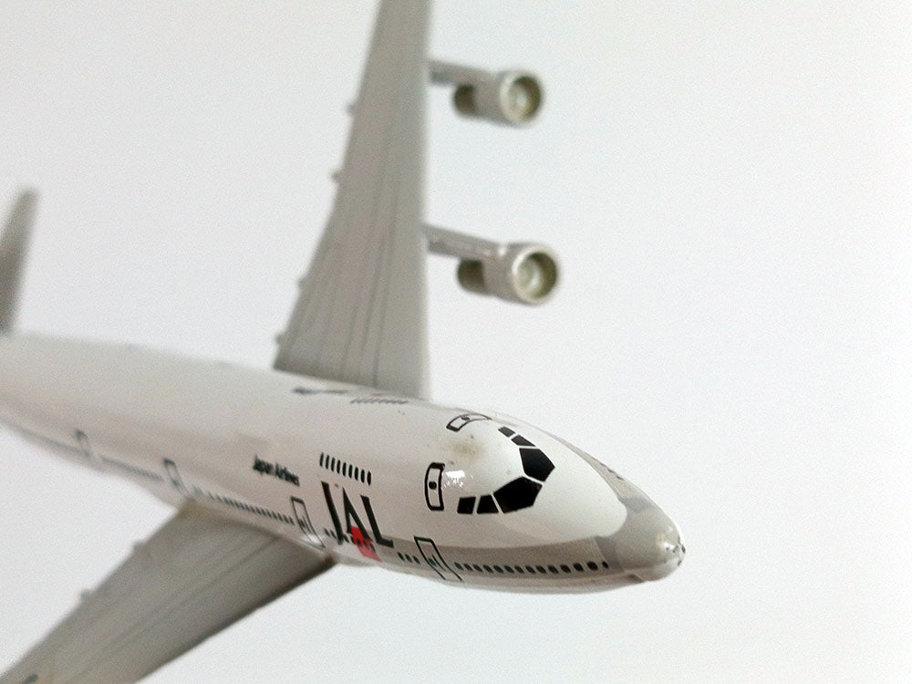 Tomica Jumbo Airport Set (JAL Japan Airlines)