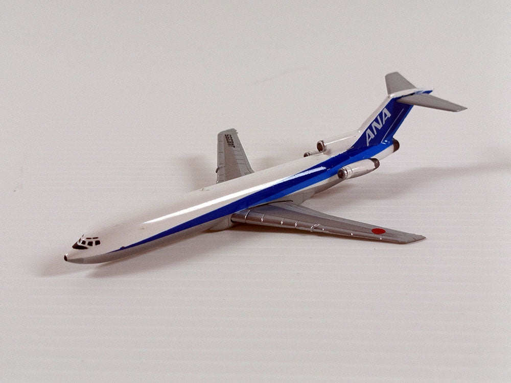 F-Toys ANA Wing Collection Boeing JA8355/ JA8453