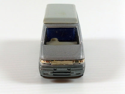 Tomica No. 23 Mazda Bongo Friendee 1/64