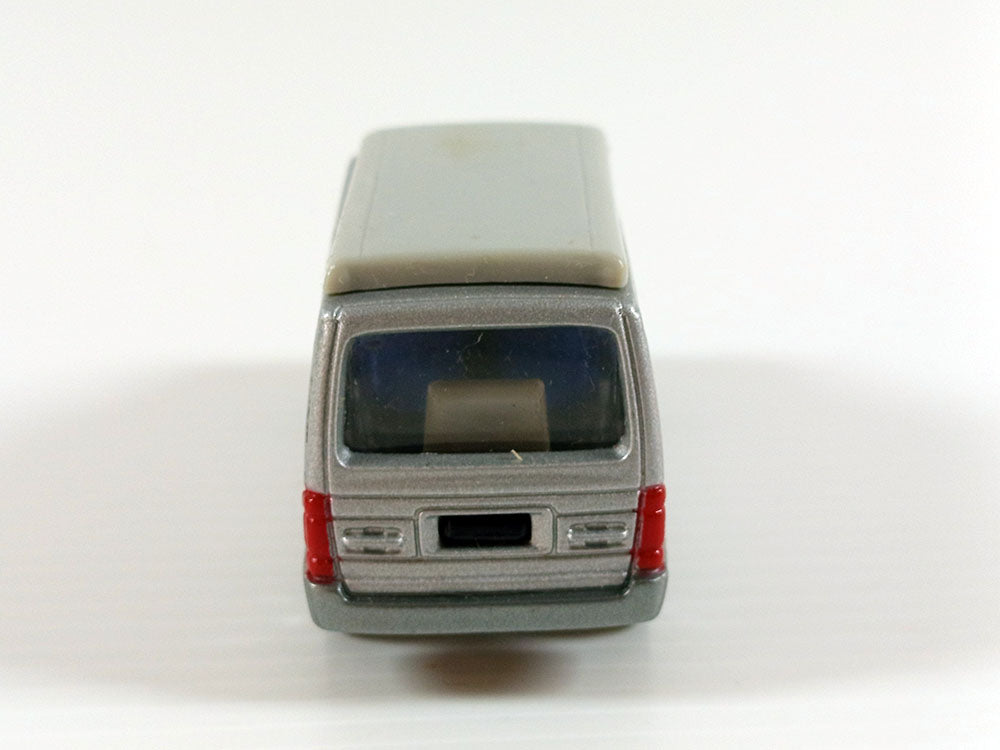 Tomica No. 23 Mazda Bongo Friendee 1/64