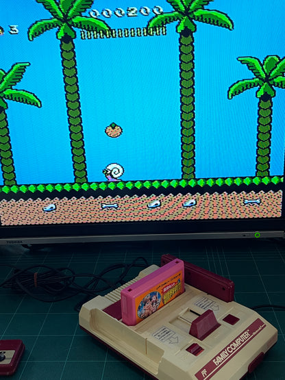 Nintendo Famicom Takahashi Meijin no Boukenjima 2/ Adventure Island II (JPN Ver, Loose Cartridge)