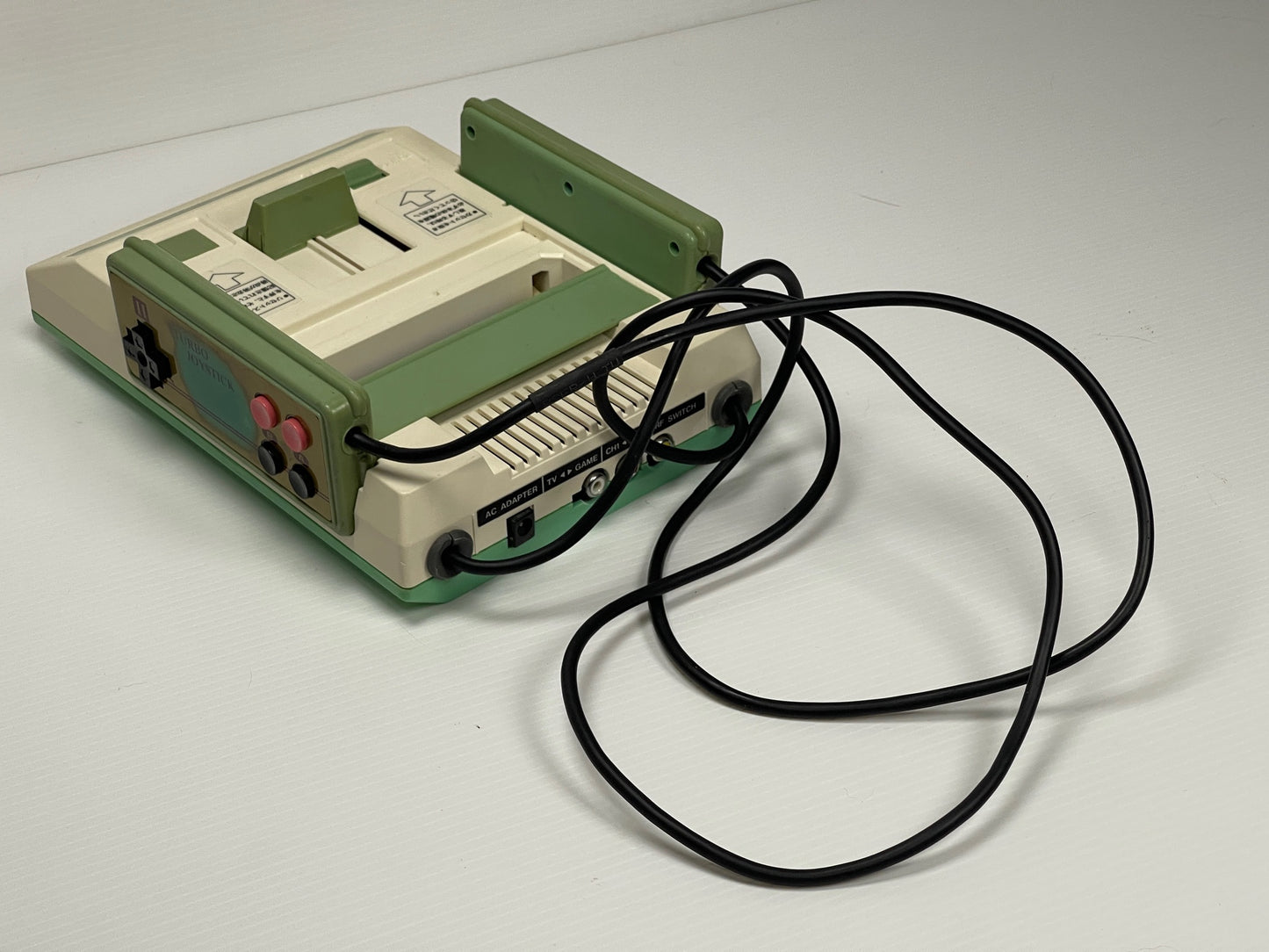 Taiwan 80's Fami-Clone System HVC-001 (AV MOD, VER )