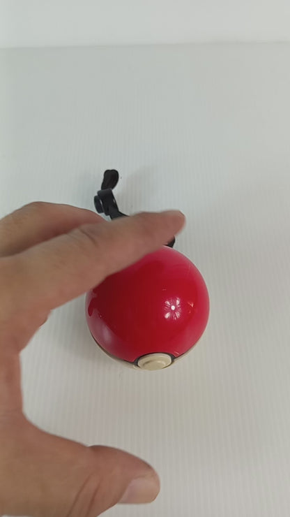 TOMY/ Nintendo Pokemon Ball (RED)